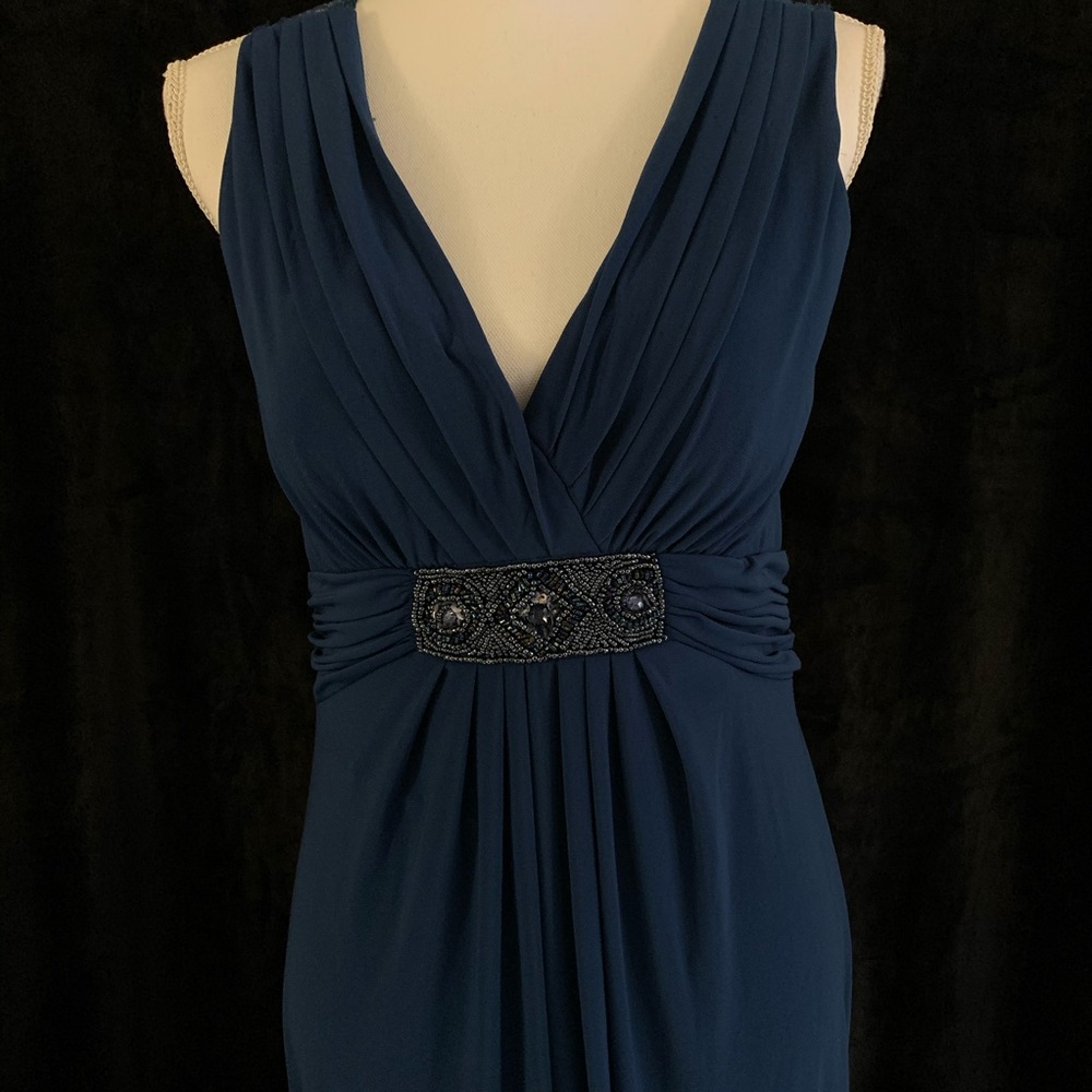 Formal Gown - Picture 2 of 4